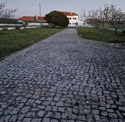 Bouro's Cliff 度假居 *